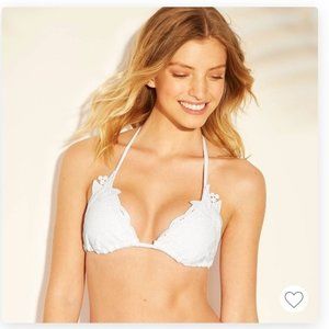 NWT Xhilaration White lacy bikini top Size: S